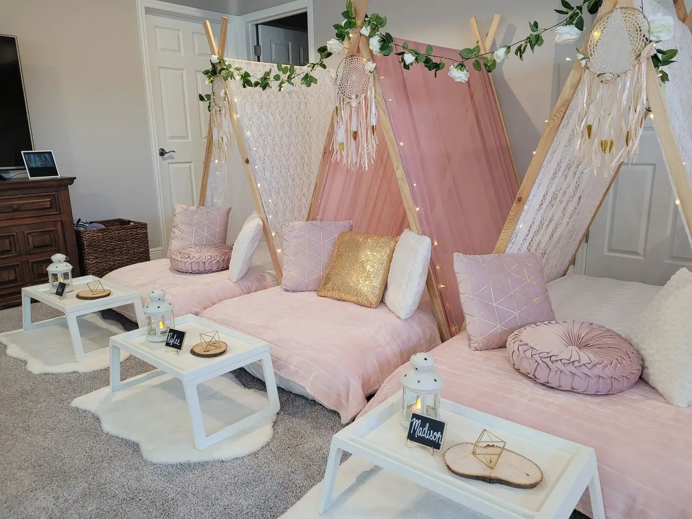 Boho Chic sleepover party theme